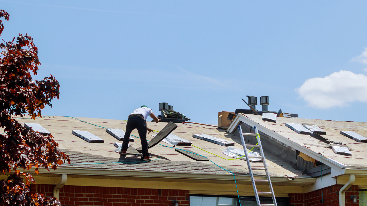 Can My Insurance Company Replace Only Half My Roof in Florida?